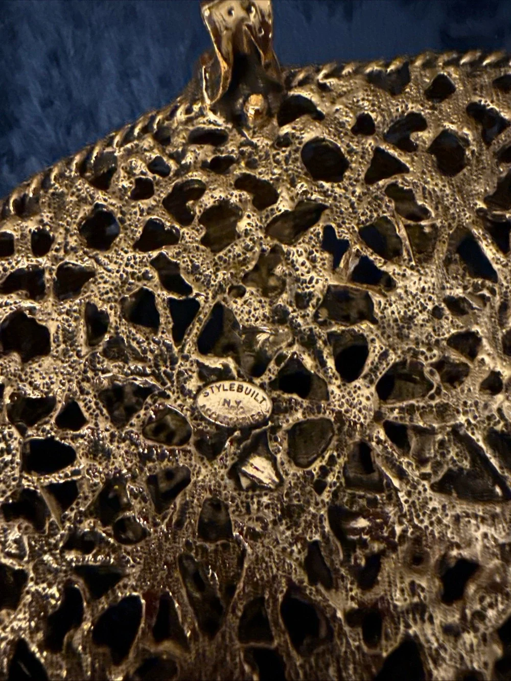 Style built elegant gold